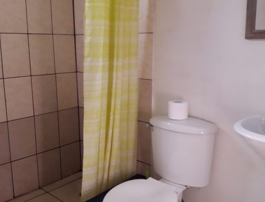 «CABAÑAS EN ISLA NEGRA»